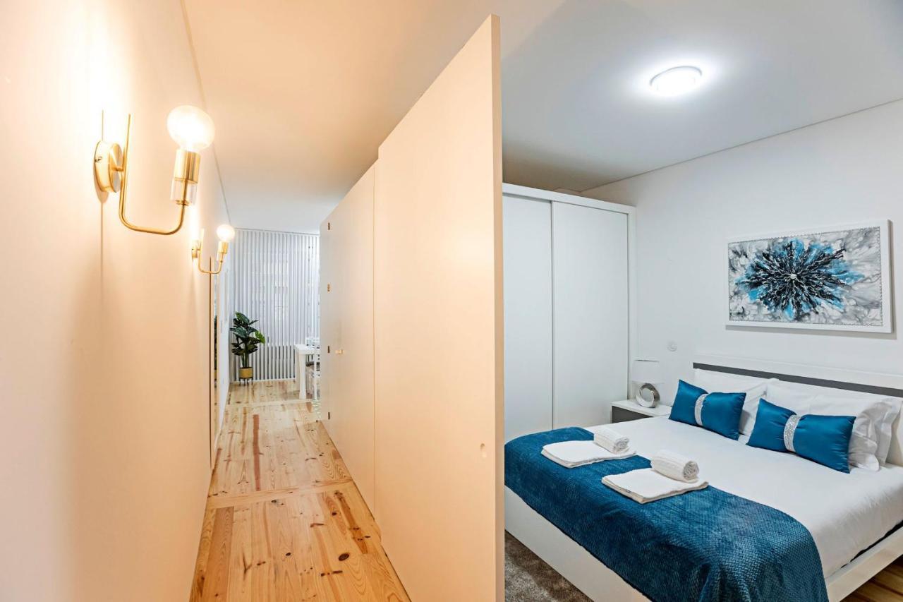 Loios 1Br Flat Downtown By Lovelystay بورتو المظهر الخارجي الصورة