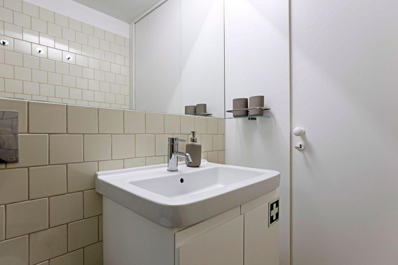 Loios 1Br Flat Downtown By Lovelystay بورتو المظهر الخارجي الصورة