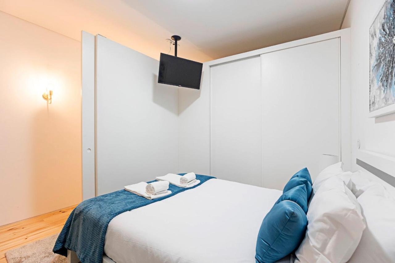 Loios 1Br Flat Downtown By Lovelystay بورتو المظهر الخارجي الصورة
